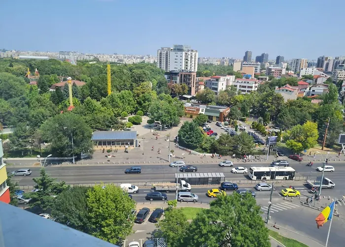 아파트 Brancoveanu Avenue